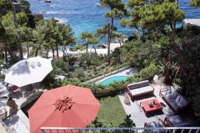 Villa Cisterna Capri, private beach front property with pool Capri